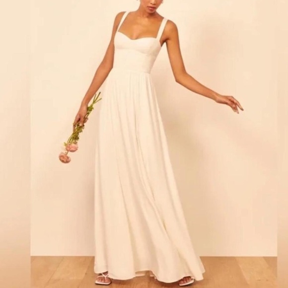 Reformation Dresses & Skirts - Reformation White Ruched Sweetheart Gown size 2